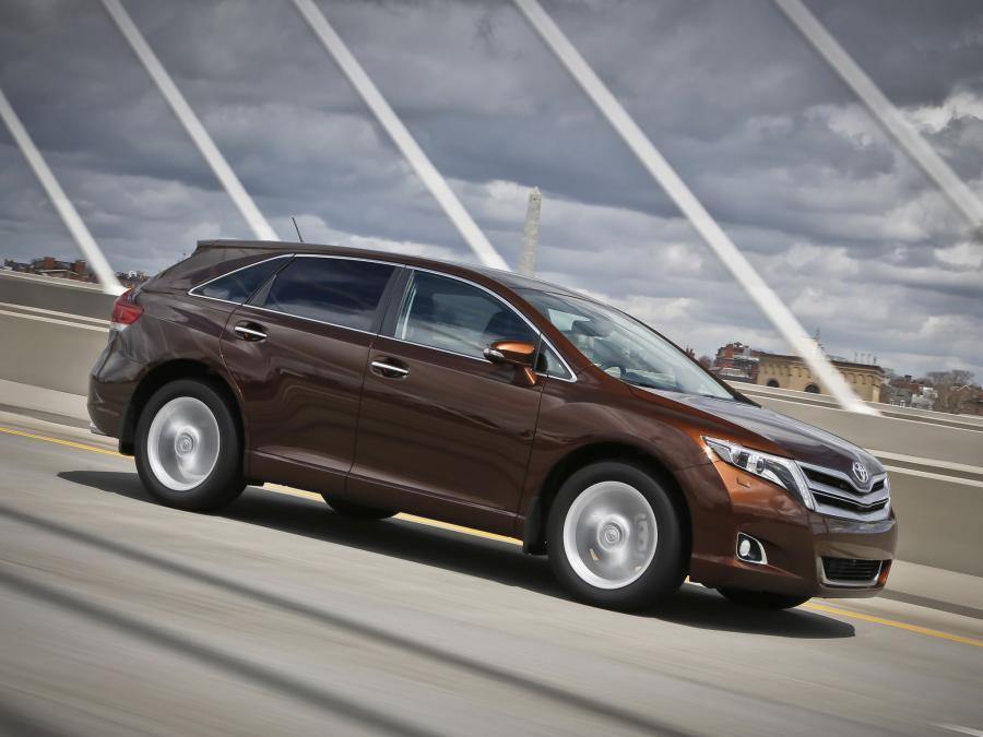  Toyota Venza 2012 года  (CIS) (фото 14 из 30)
